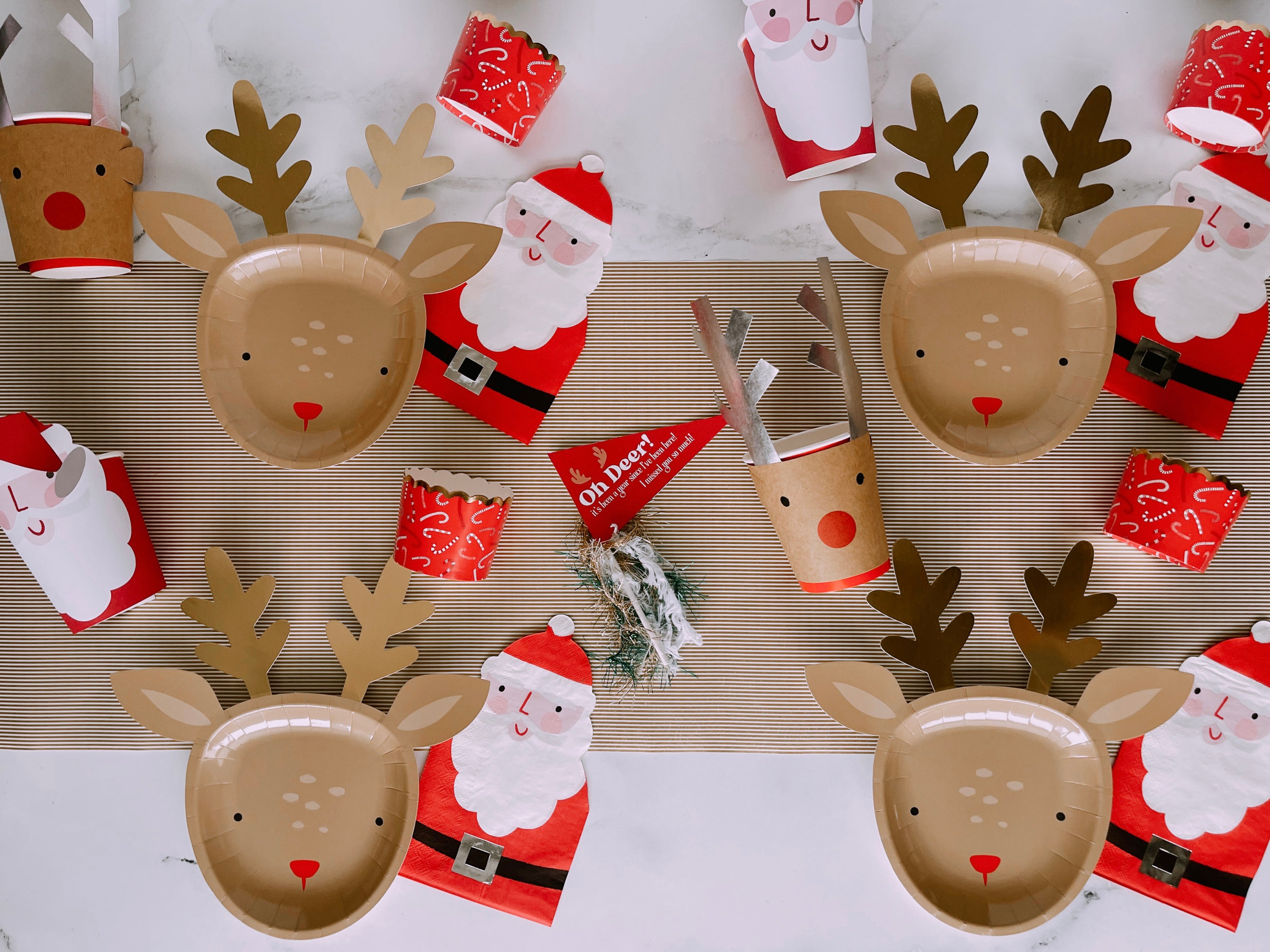 6pcs/box, Christmas Games For The Party-Red White Christmas Tree Reindeer  Elements Inside Paper Hat English Joke Paper Selected Materials, Christmas